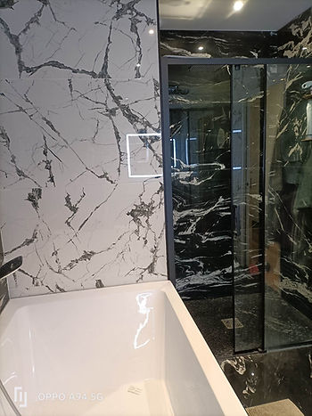 Salle de bain marbre noir & blanc