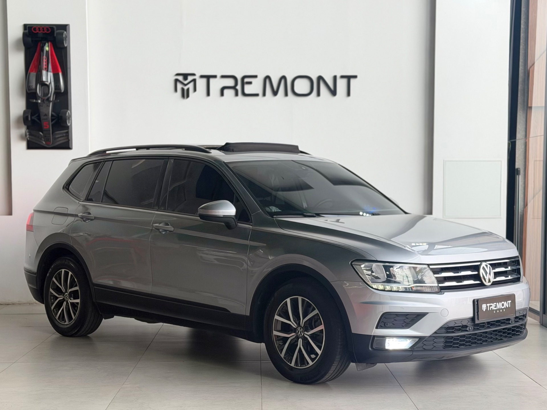 VOLKSWAGEN TIGUAN PRATA
