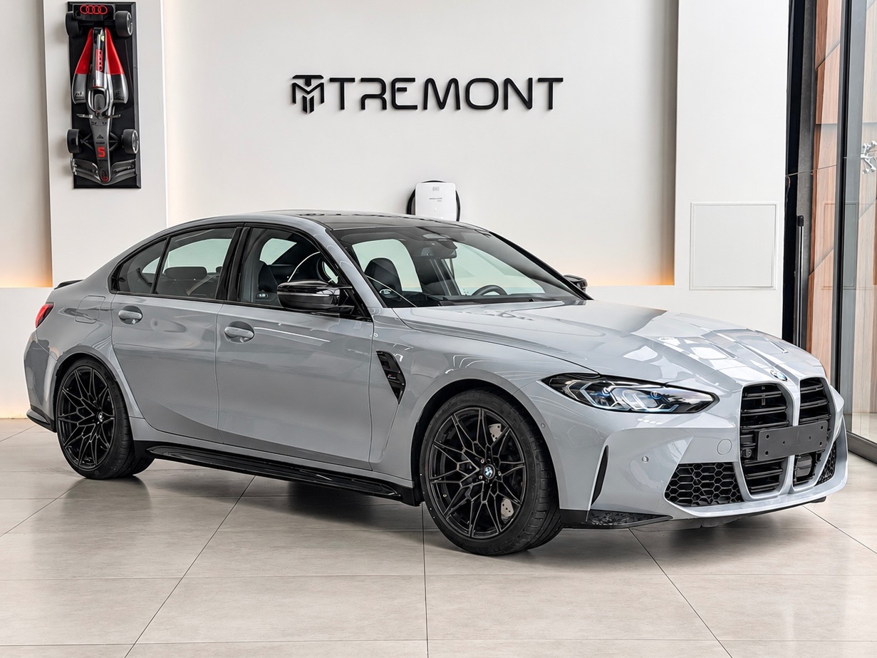 BMW M3 CINZA