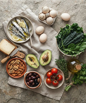 Ingredientes frescos sobre uma mesa