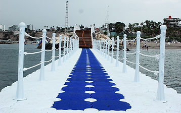 Regatas Plataforma Flotante — imagen 1