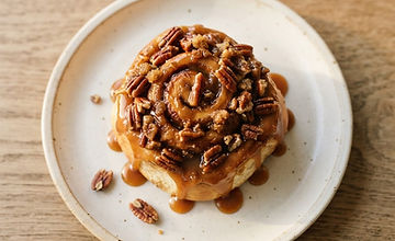 Pecan caramel roll