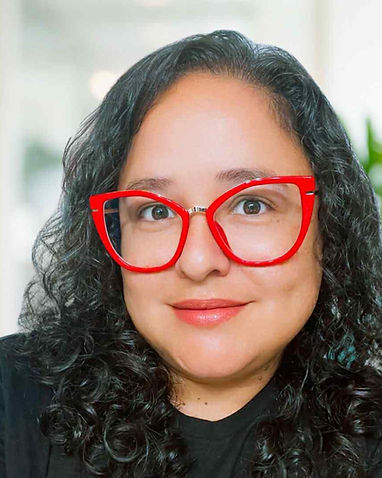 Vanessa, creator of Make Money Online Collective