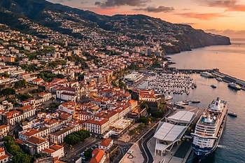 Funchal aprova por unanimidade duplicação da taxa turística municipal