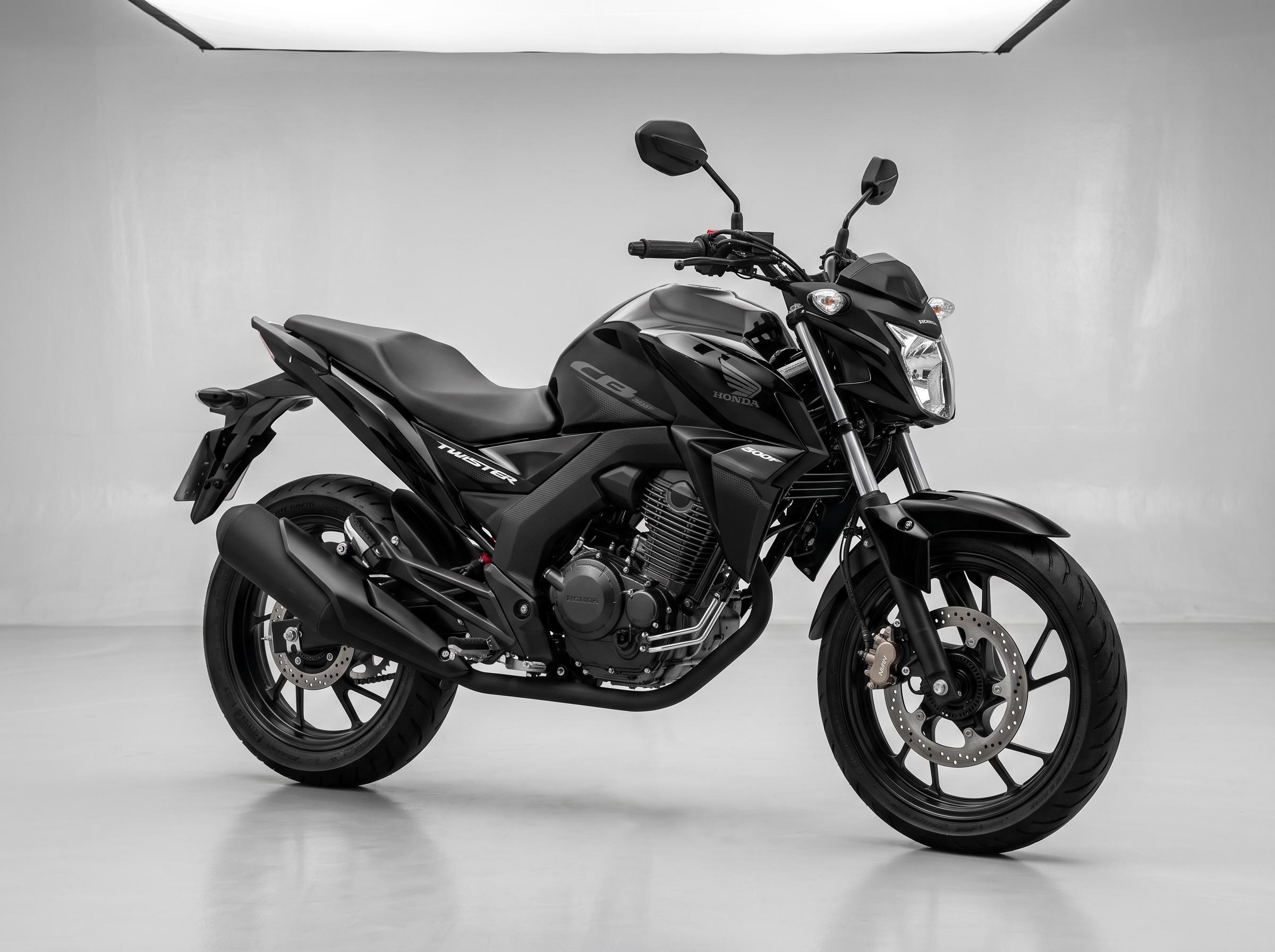 Honda CB 300F