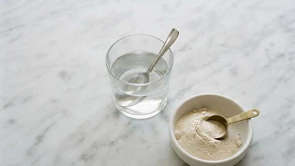 Is whey protein safe? Lactose, digestion and side effects explained