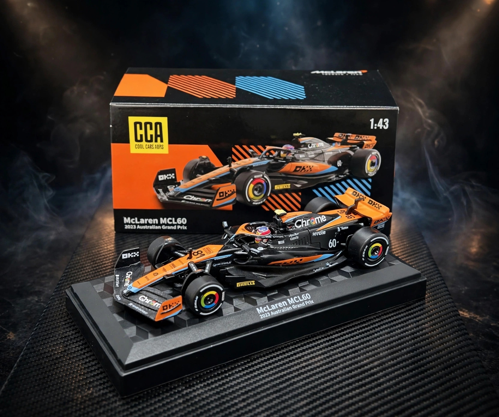 Die Cast CCA 1:43 Acrlyic special box f1 mcl60 # 81 Oscar