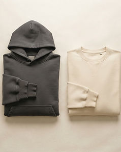 Hoodies & Sweatshirts