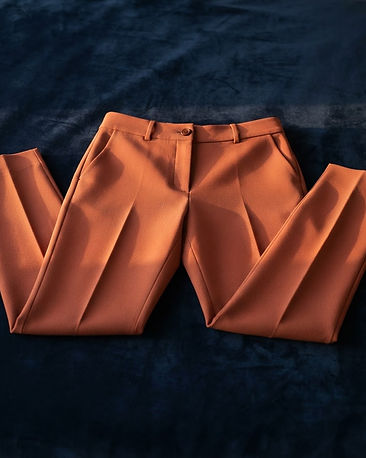 Women's Crepe Cigarette Trousers — Rust (Rust), product photo