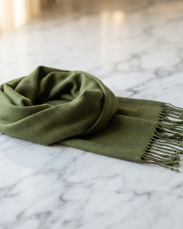 Unisex Premium Cotton Wool Style Scarf — Olive (Olive), product photo