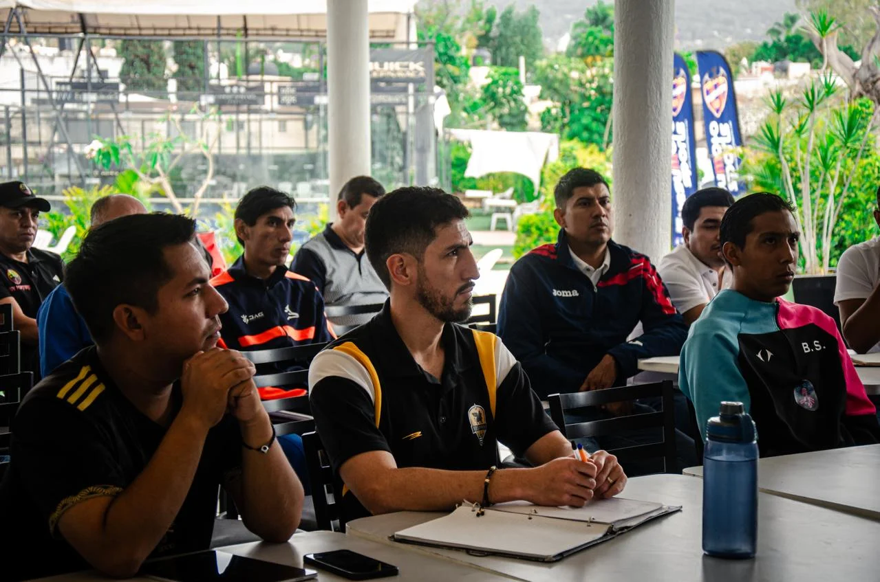 Integral Training Coaches con Levante UD en Cuernavaca, Morelos