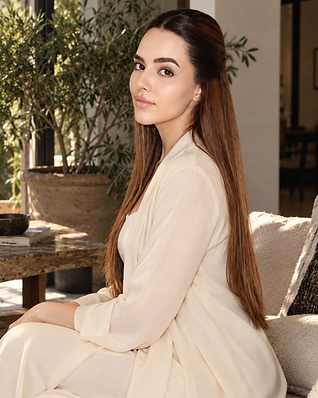 Tamanna, certified Reiki practitioner and founder of TAMANNA HEALS.