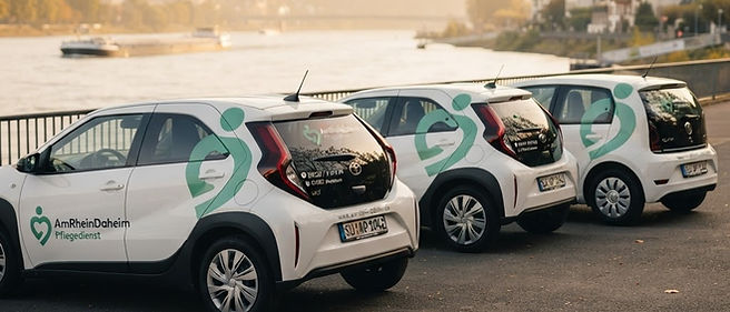 Flotte Aygo X und VW up am Rhein