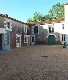 Cour intérieure fermée