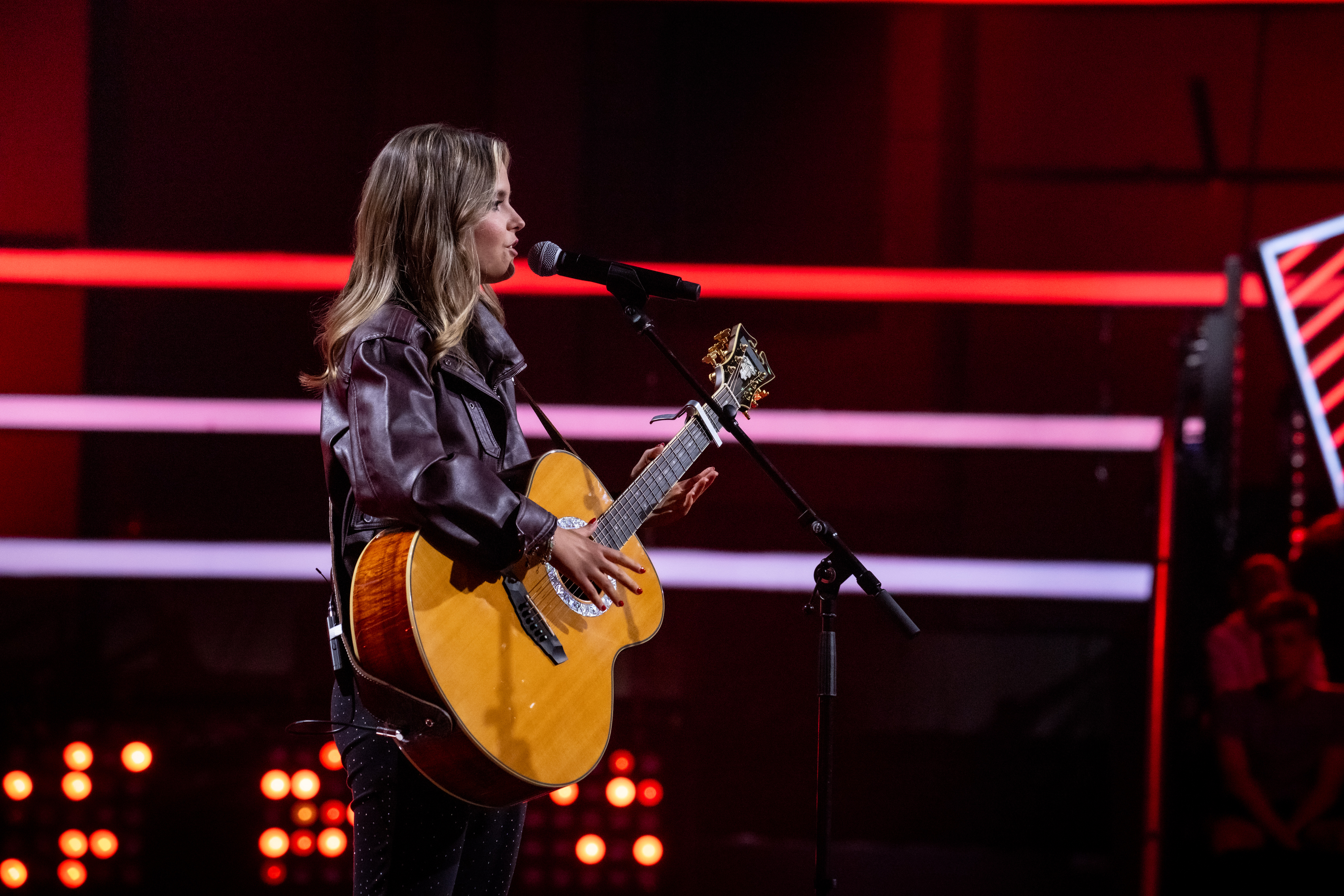Nina bei The Voice of Germany auf der Bühne
