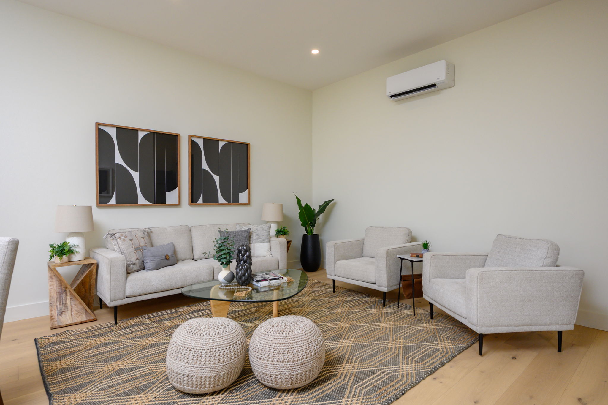 Residence 3 2