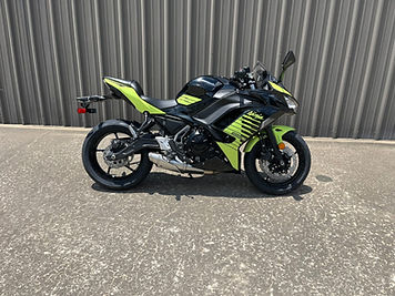 2026 Kawasaki NINJA 650 ABS in YELL/GRN/BLK