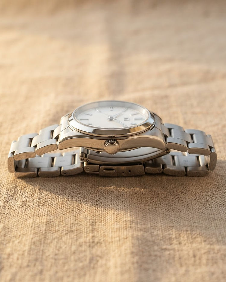 Modern Analog Watch - Silver (Silver), product photo