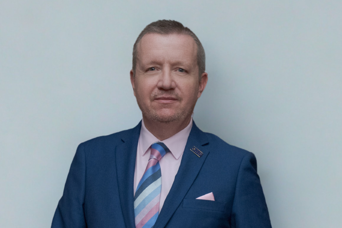 Roger Oldham, FCII