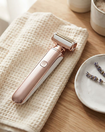 Waterproof rechargeable women's electric shaver