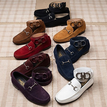 Mocasines en nobouck y herraje