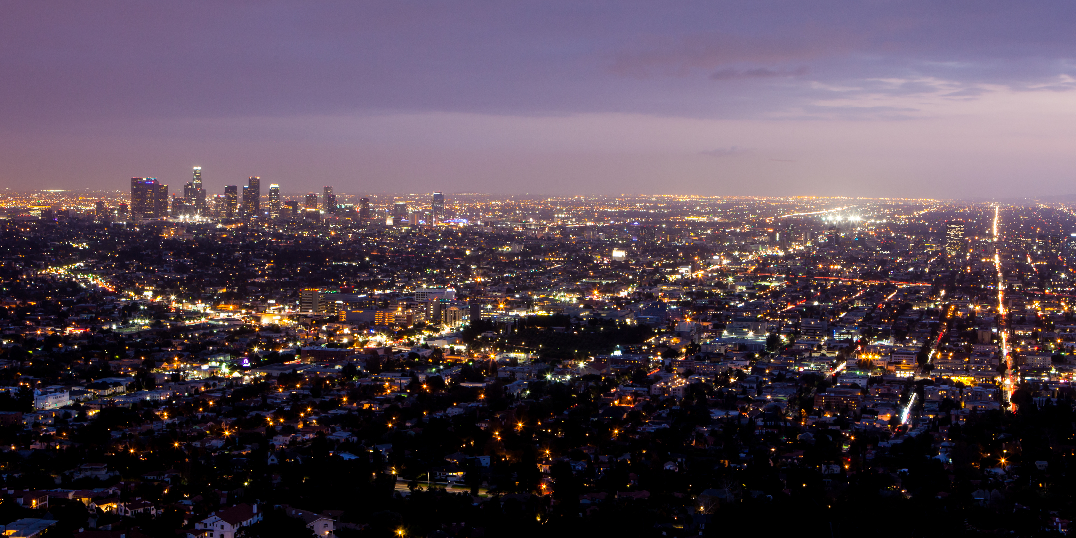 Los Angeles skyline at dusk