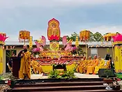 Lễ đài ngoài trời của tu viện