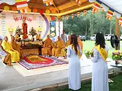 Chư Tăng và Phật tử dự Đại lễ Vu Lan