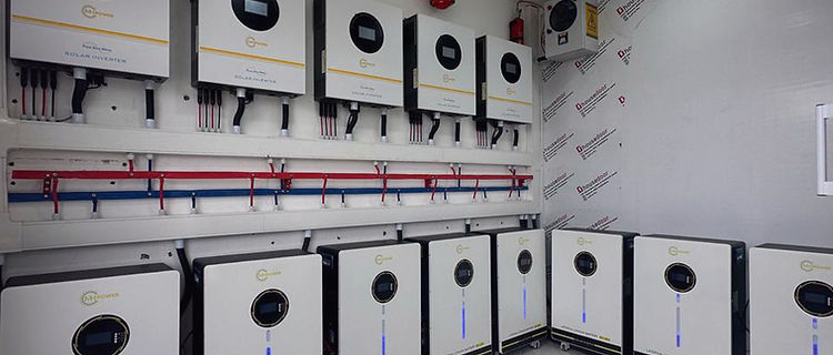 MH POWER inverter and battery equipment installation.