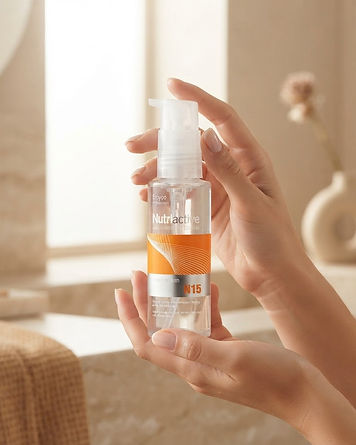 Sérum NutriActive N15 100 ml – Éclat & Hydratation Instantanée en utilisation
