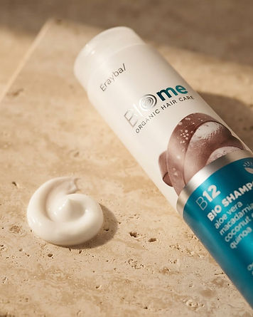 Texture du Shampoing B12 Biome – Nettoyant Doux & Revitalisant