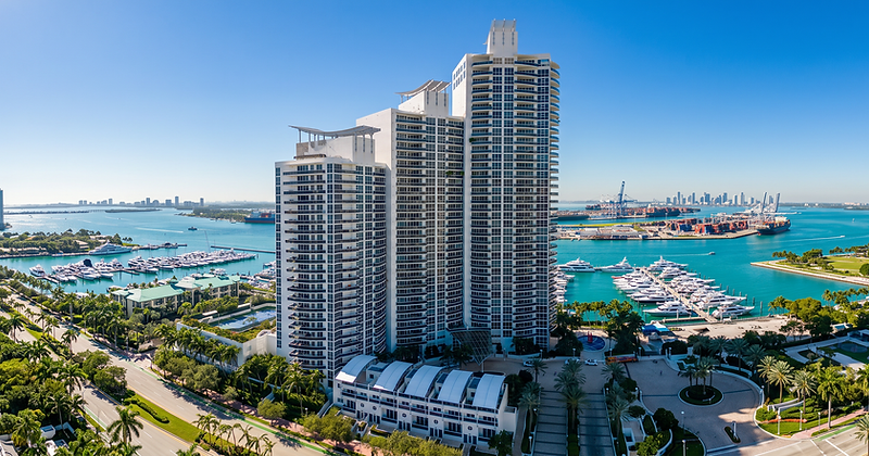 Murano Grande at 400 Alton Road, luxury condominiums in South of Fifth, Miami Beach