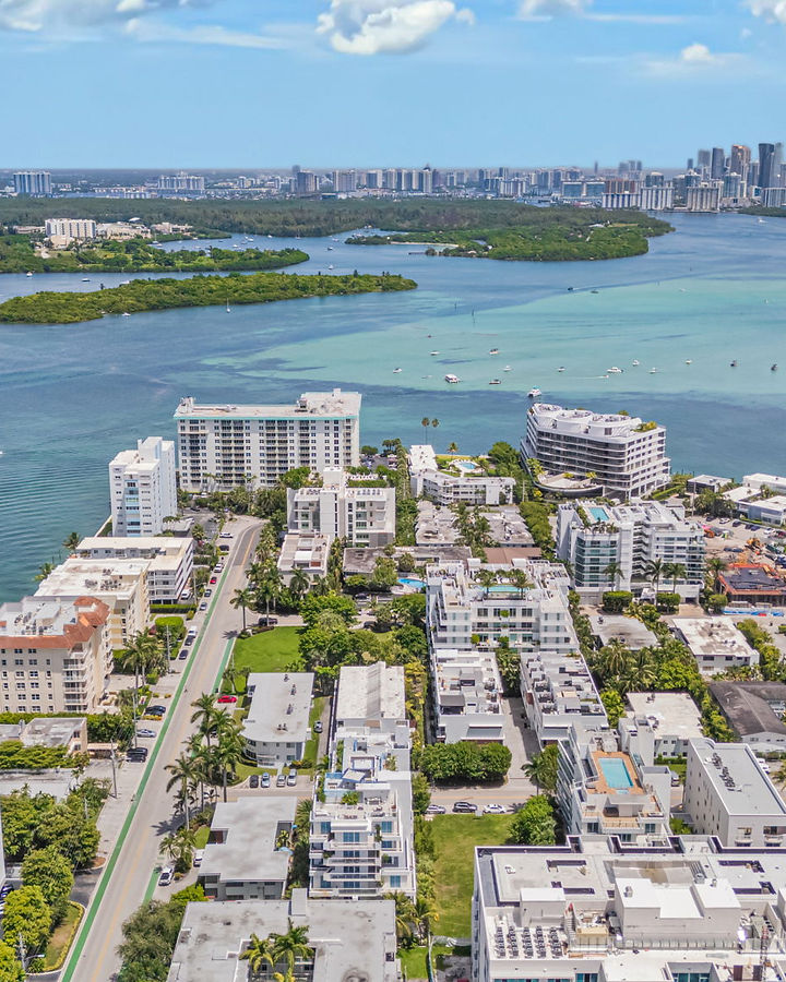 South of Fifth, Miami Beach