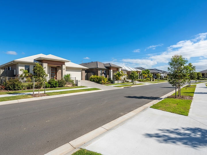Downsizer package, Greenbank image 1