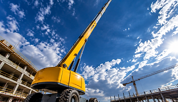 Teleskopbühne voll ausgefahren auf einer Baustelle bei Ehingen