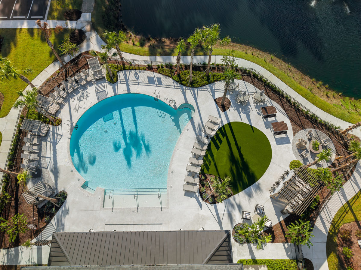 Venture Apartments Pool Deck — photo 8, Venture Apartments, Bluffton, SC