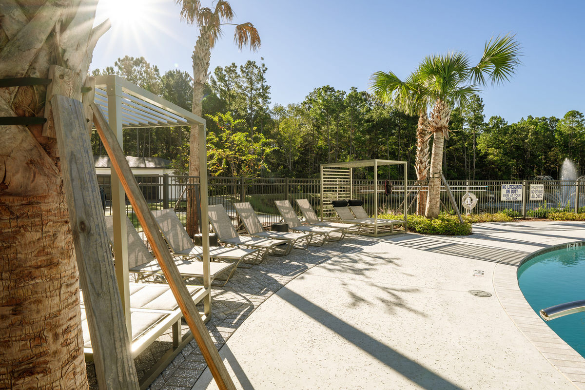 Venture Apartments Pool Deck — photo 3, Venture Apartments, Bluffton, SC