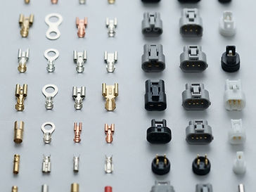 Conectores y terminales automotrices