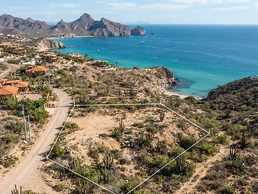 Terreno campestre cerca de la playa (San Carlos)