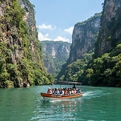 Recorrido en lancha por el Cañón del Sumidero