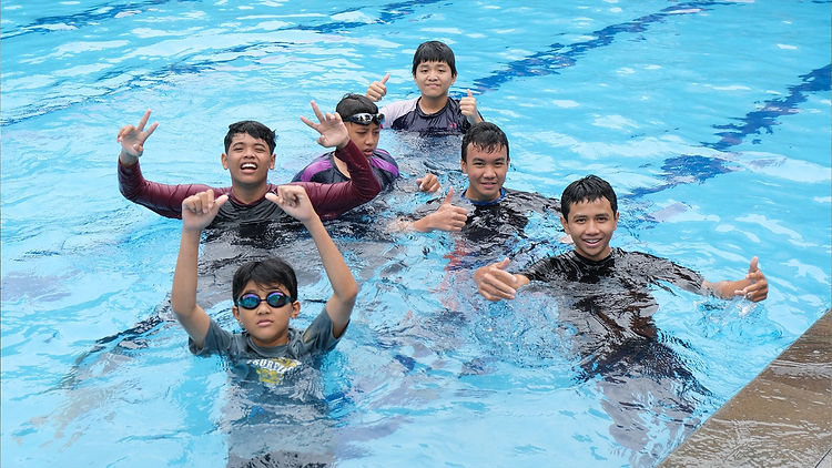 Berenang