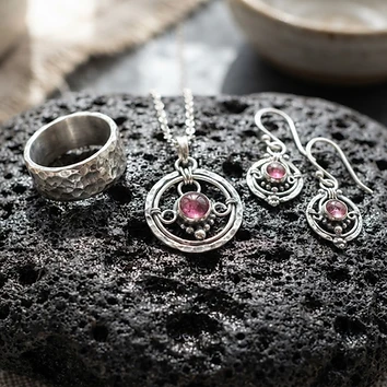 Joyería de plata zacatecana hecha a mano