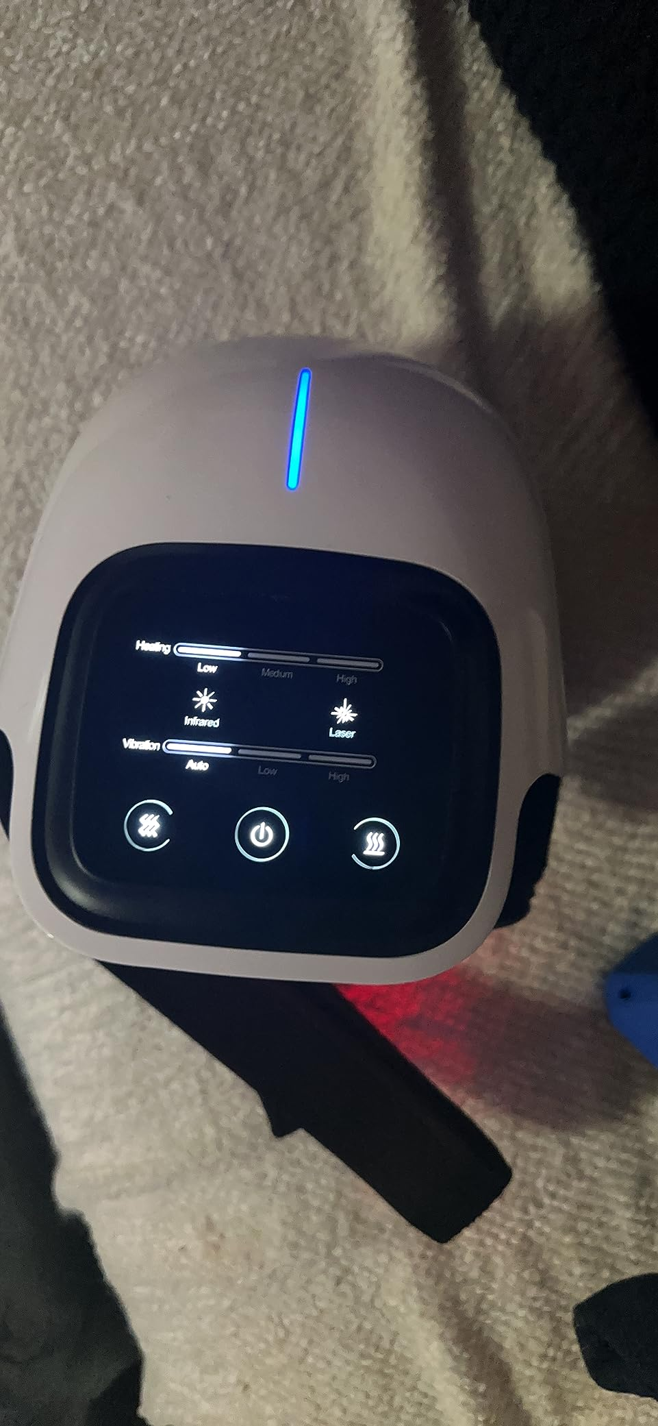Daniel S. with the Roshvela knee massager