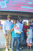 Estación de bolsas: entrega de víveres a las familias