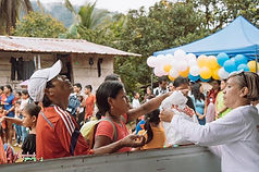 Entrega de ayudas durante la jornada