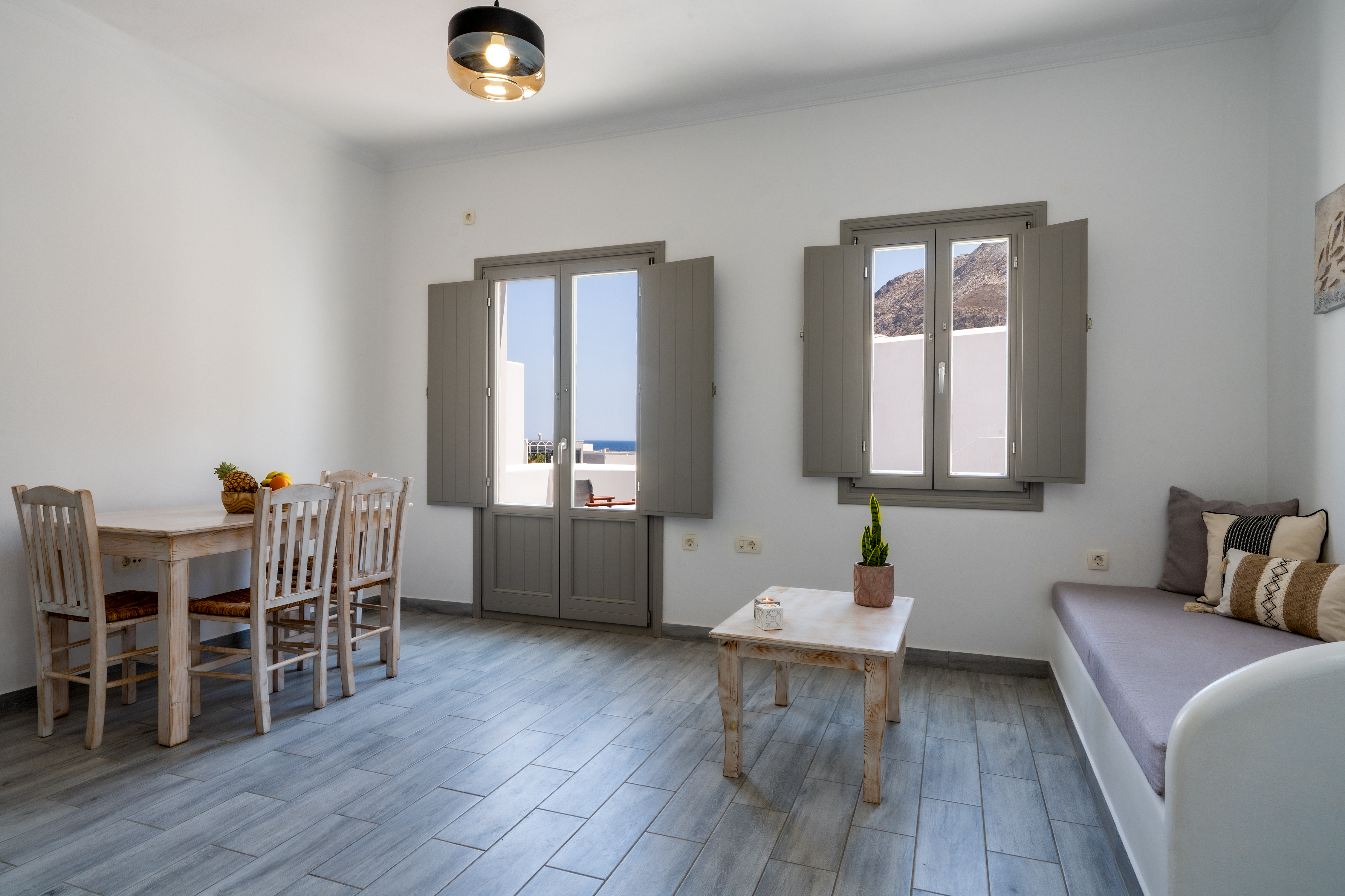 Family Apartment with Balcony
