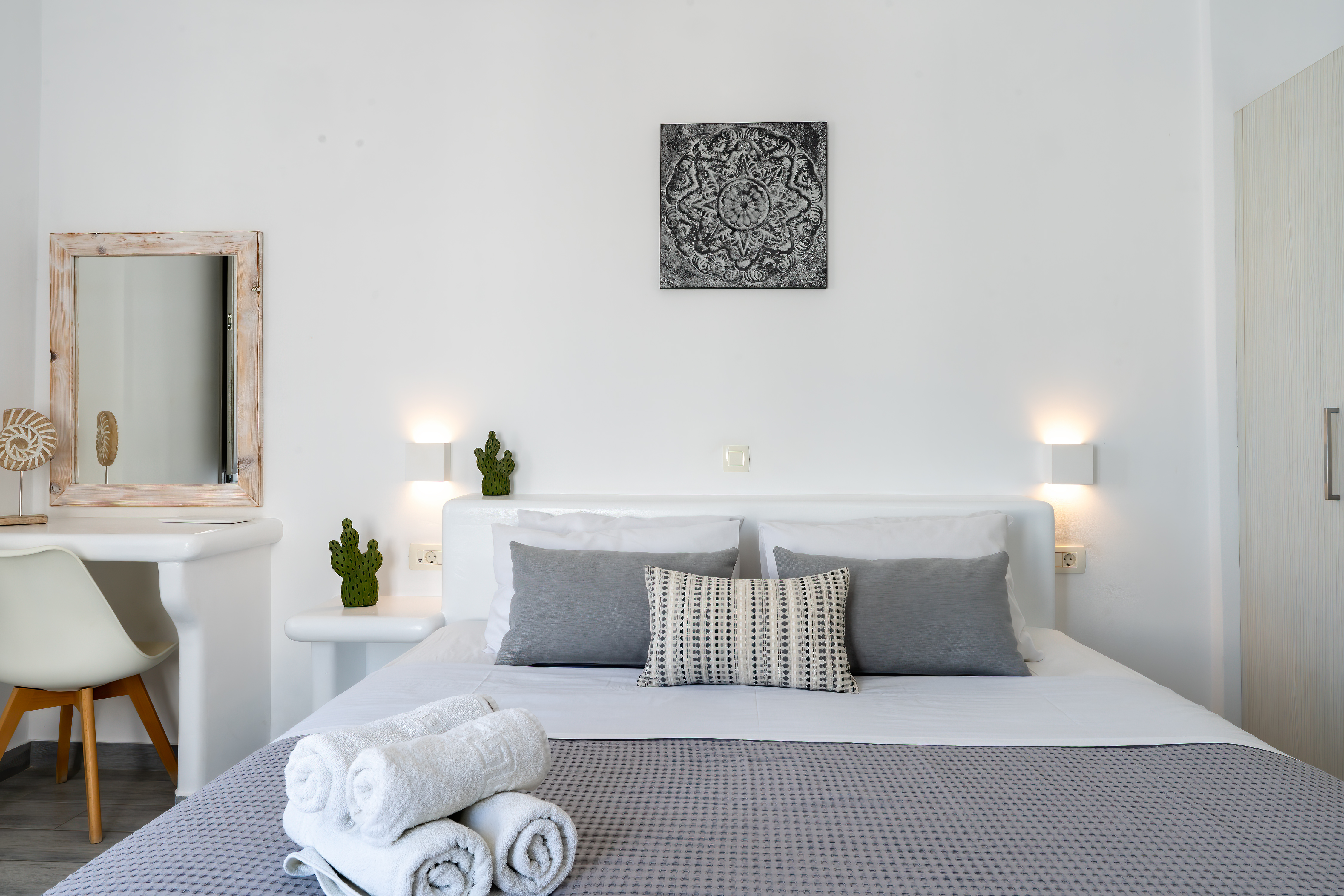 Family Apartment with Balcony