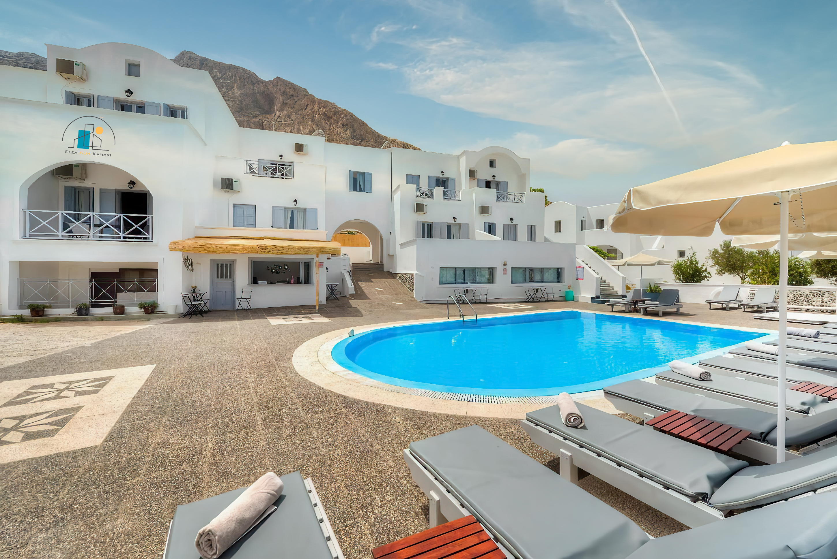 Elea Sun pool