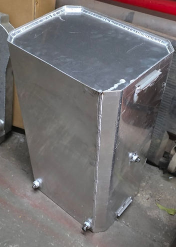 Aluminium fuel tank