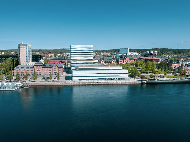 Umeå stad vid älven – Lundquist utgår från Umeå – Lundquist